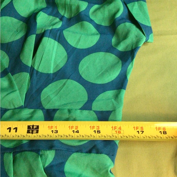 CLOSET BLU  Green POLKA dot dress with pockets in the sides - Picture 9 of 13